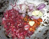 Foto langkah ke 2 dari resep Ayam Suwir Kecombrang Terasi.