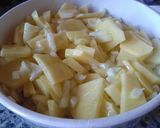 Foto del paso 2 de la receta Patatas a lo Pobre (en microondas)