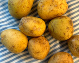Foto del paso 1 de la receta: Patatas trufadas en la airfryer 🥔🍟