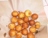 Foto langkah ke 7 dari resep Donat isi coklat lumer.