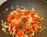 Foto del passaggio 4 della ricetta Fagioli corallo, o pisello mangiatutto conosciuti col nome di taccole #iocucinosostenibile