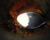 A picture of step 4 of Sambal terong.