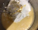 Meggyes túrós süti recept fázis 2 fotója