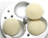 A picture of step 2 of Fried Idli Manchurian.