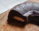 Foto langkah ke 7 dari resep Bolu Ketan Hitam Keju Lumer.