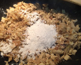 Foto del paso 4 de la receta: Más que pollo hervido