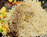 ম্যাগি রিং সামোসা(Maggi Ring Samosa recipe in bengali) রেসিপির ধাপ 2 ছবি