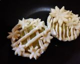 A picture of step 6 of Pumpkin Pie.