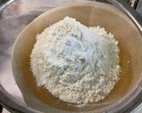 A picture of step 6 of Soft Apple and Vanilla Cake.