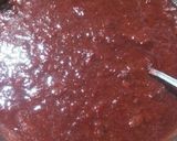 Foto langkah ke 1 dari resep Strawberry dessert jar.