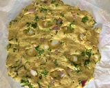 A picture of step 6 of Thalipeeth.