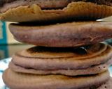 Hình bước làm 3 của món Pancakes nhân socola tan chảy