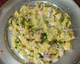 A picture of step 4 of Aloo pitika.