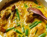 Gambar langkah 8 resipi Ayam Goreng Masak Lemak.