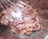 Hình bước làm 4 của món Chả lụa (giò lụa) chai nước suối