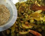 A picture of step 5 of Lasoory (gum berry) ka achar😋💚.
