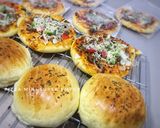 Foto langkah ke 4 dari resep Pizza mini super empuk.