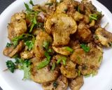 A picture of step 6 of Mushroom Salt And Pepper (Restaurant style).