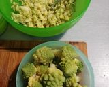 Foto del passaggio 2 della ricetta Torta rustica con broccoli e olive
