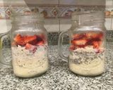 Foto del paso 5 de la receta: Desayuno para llevar de frutilla y bananas. Overnight oats!