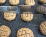 A picture of step 6 of Cinnamon Semolina Cookies.