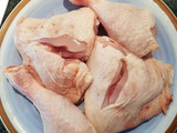 Arroz con pollo, canela y pasas