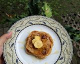 Foto langkah ke 3 dari resep Oat Banana Pancake.