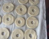 Foto del paso 2 de la receta: Rosquillas de hojaldre