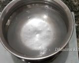 A picture of step 3 of Soft Ragi puttu.
