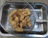 Foto langkah ke 2 dari resep Salted Egg Chicken.