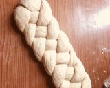 Hình bước làm 3 của món Bánh mì Challah (bánh mì Do Thái)