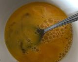 Foto langkah ke 4 dari resep Omelette-noodle muffin.