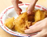 Foto langkah ke 8 dari resep Tahu Goreng Bawang.