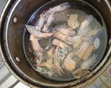 Foto langkah ke 1 dari resep Bubur udang anti gagal.