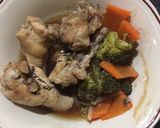 รูปขั้นตอนการทำที่ 3 ของ ไก่นึ่งซีอิ๊ว แบบง่าย ของแม่