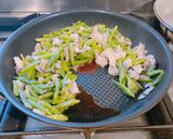 炒扁豆和五花肉片的食譜步驟4照片