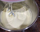 Foto langkah ke 4 dari resep No Bake Oreo Cheese Cake (tanpa di panggang).