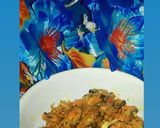 Foto langkah ke 2 dari resep Tumis kerang ijo kupas bumbu kuning pedas manis.