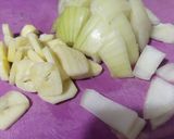 Foto langkah ke 2 dari resep Easy Pizza Sauce/saus Pizza Homemade.