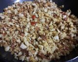 चिजी फोडणीचा ब्रेड (cheese phodnicha bread recipe in marathi) रेसिपी स्टेप 3 फोटो 