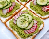 Une image de l'étape 2 de Tartines avocat.