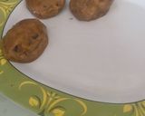 Foto langkah ke 7 dari resep Levain NYC Chocolate Cookies.