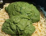 A picture of step 6 of Green Pesto Spaghetti.