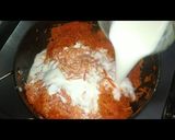 A picture of step 3 of Gazar ka Halwa.