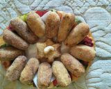 A picture of step 4 of # Ramadan Aaloo 🍞 bread cutlet.