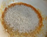 Foto del paso 6 de la receta: Arroz con mejillones, surimi, azafrán y pimentón