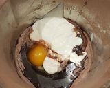 Foto del passaggio 2 della ricetta Torta allo yogurt e cacao amaro
