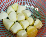 Hình bước làm 1 của món Canh đuôi heo nấu khoai sọ