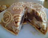 Foto del paso 6 de la receta: Postre de pionono con helado de chocolate, dulce de leche y americana.