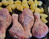 Foto del paso 2 de la receta: Muslitos de pollo con patatas y salsa de almendras